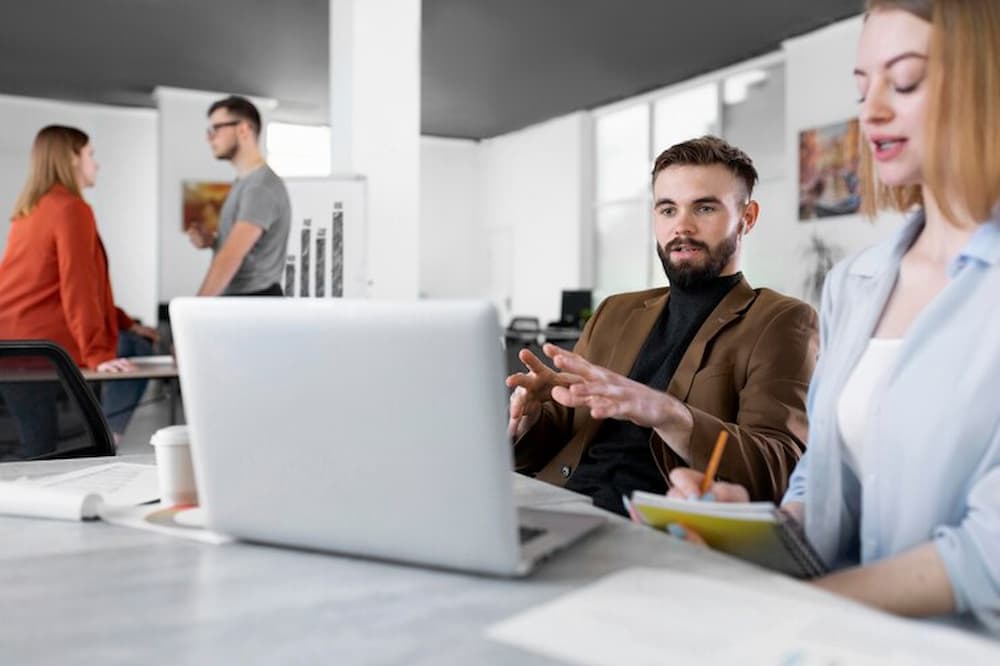 Cómo gestionar proveedores y acreedores en la empresa